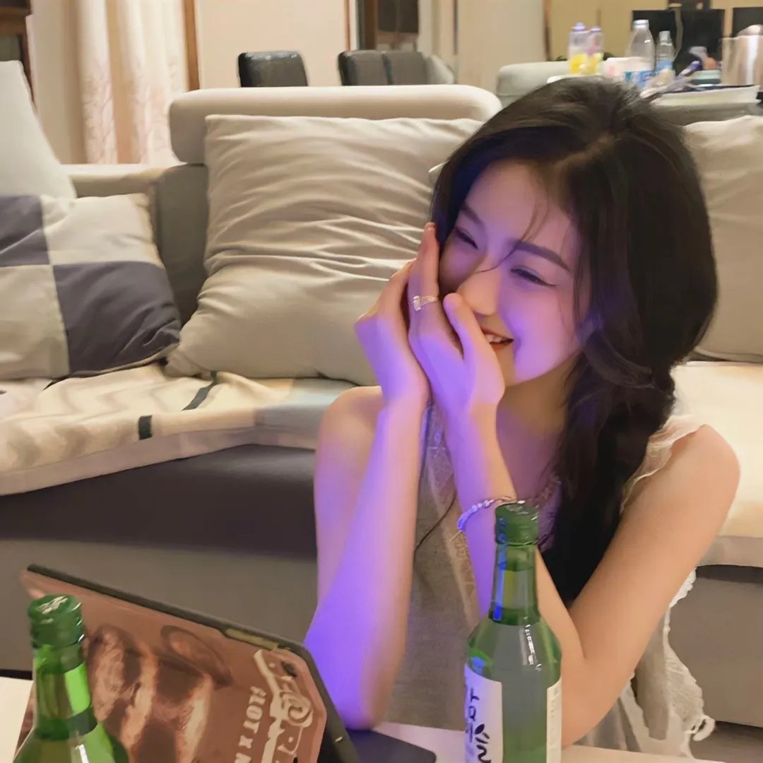 女摄青鬼游埠